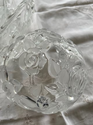 Cuencos de cristal tallado