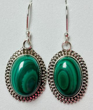 Pendientes con malaquitas en plata de ley 925