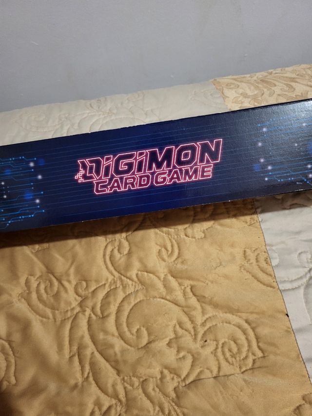 Caja estuche para cartas tcg Digimon