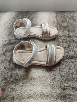 Sandalias