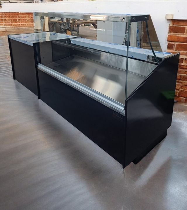 VITRINA PASTELERA FABRICAMOS A CUALQUIER MEDIDA