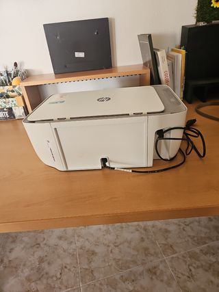 Impresora HP DeskJet 2720