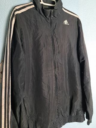 Chaqueta adidas