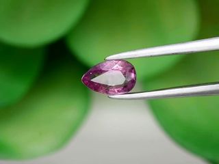 Zafiro violeta rosado - 0,64 ct