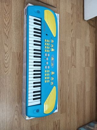 Teclado 49 teclas Minions