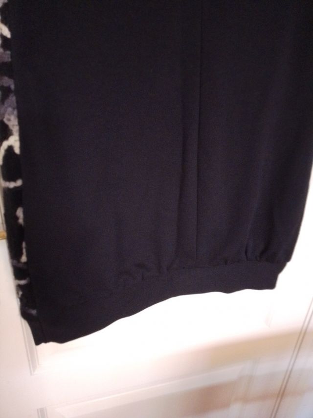 Vestido negro bordado mujer