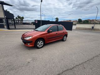 Peugeot 206 año 2000