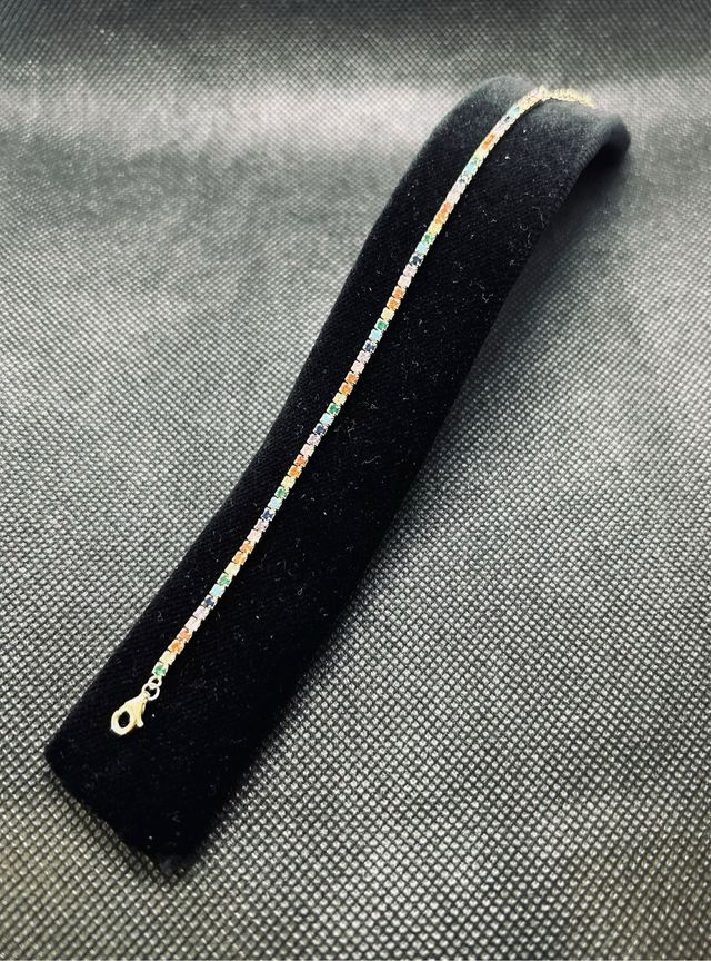 Pulsera tipo Rivier de colores