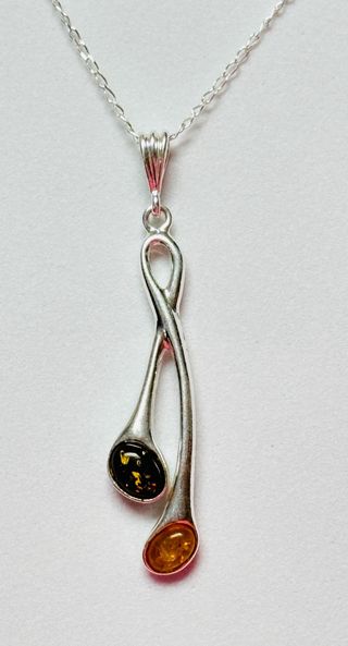 Colgante de Ambar mejicano y cadena plata ley 925