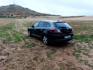 Renault Megane Sport Tourer 1.9 dci 130 dynamique