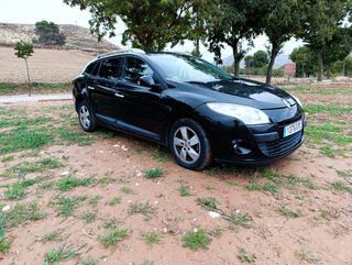 Renault Megane Sport Tourer 1.9 dci 130 dynamique