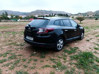 Renault Megane Sport Tourer 1.9 dci 130 dynamique