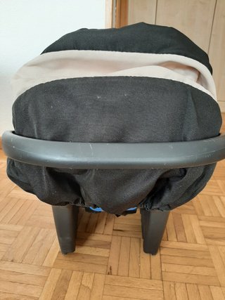 Seggiolino auto per bambini Peg Perego gruppo 0 e base Isofix