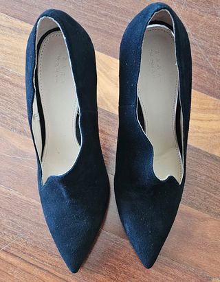 Zapatos negros de tacón