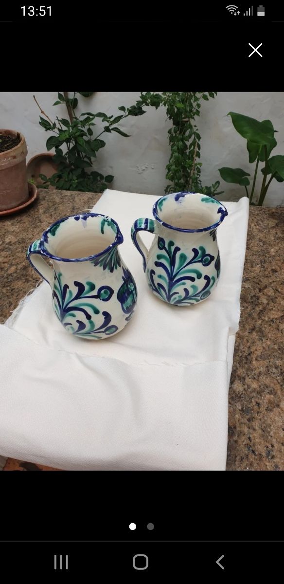 Brocca antica fatta a mano