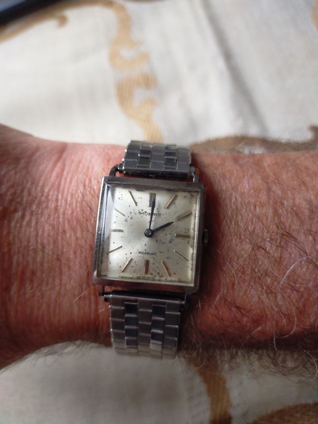 RELOJ MOERIS CUERDA VINTAGE.