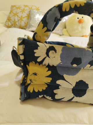 Bolsito de mano y hombro