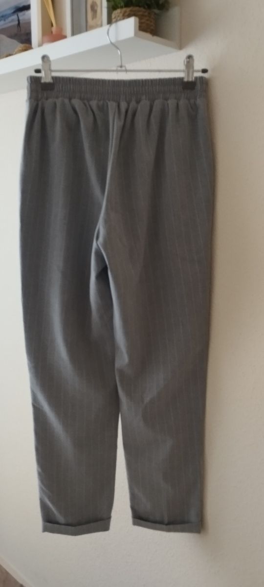 Pantalón Stradivarius