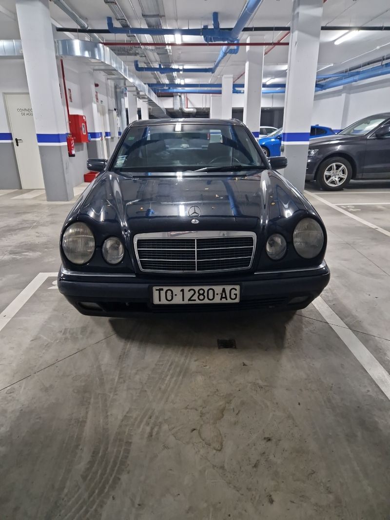 Mercedes-Benz Clase E 1997 - foto 1