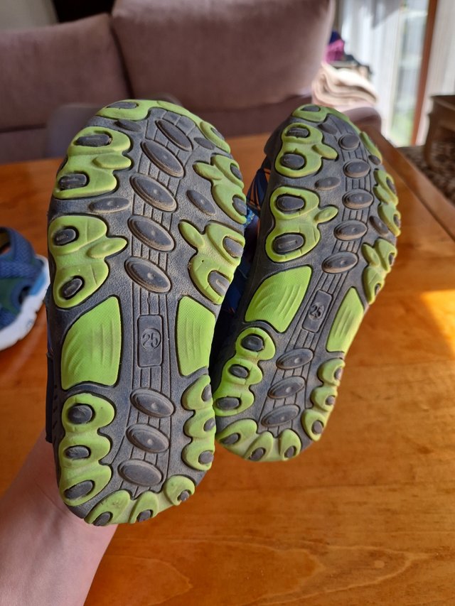 Sandalia niño talla 25