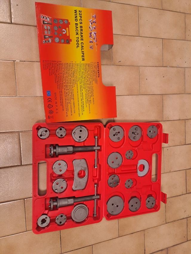 Arretratore pistoncini freno kit