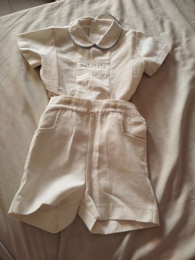 Conjunto formal de niño