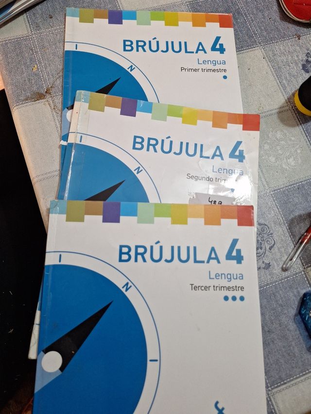 BRÚJULA 4 PRIMARIA