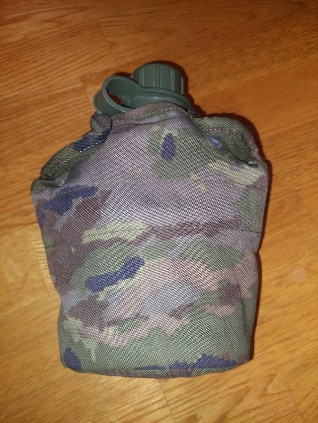 Cantimplora ejercito