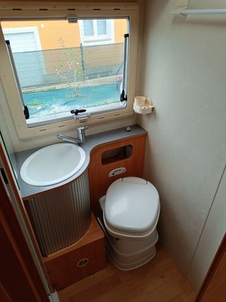 AUTOCARAVANA ADRIA CORAL 680 SP