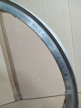 Llanta aluminio Akront 17"