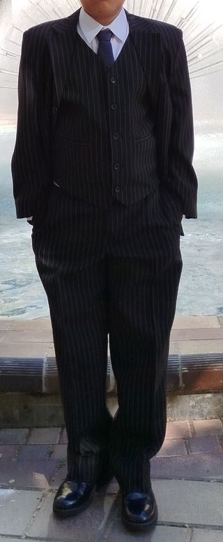 Traje de niño talla 14