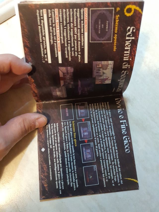 Manuale CLOCK TOWER ITA/SPA/ENGPS1 REPRO