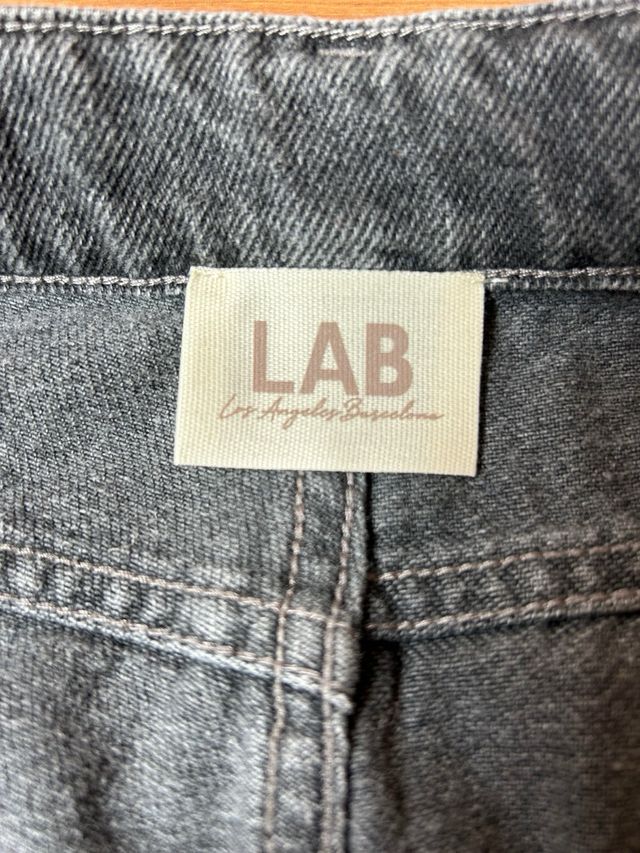 Pantalon LAB.