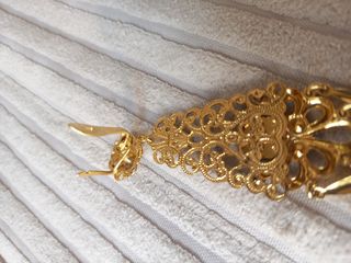 Pendiente dorado largo fiesta