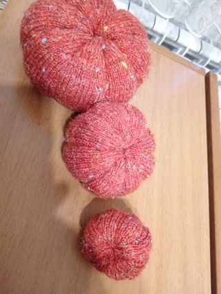 Decorazione autunnale a forma di zucca. 