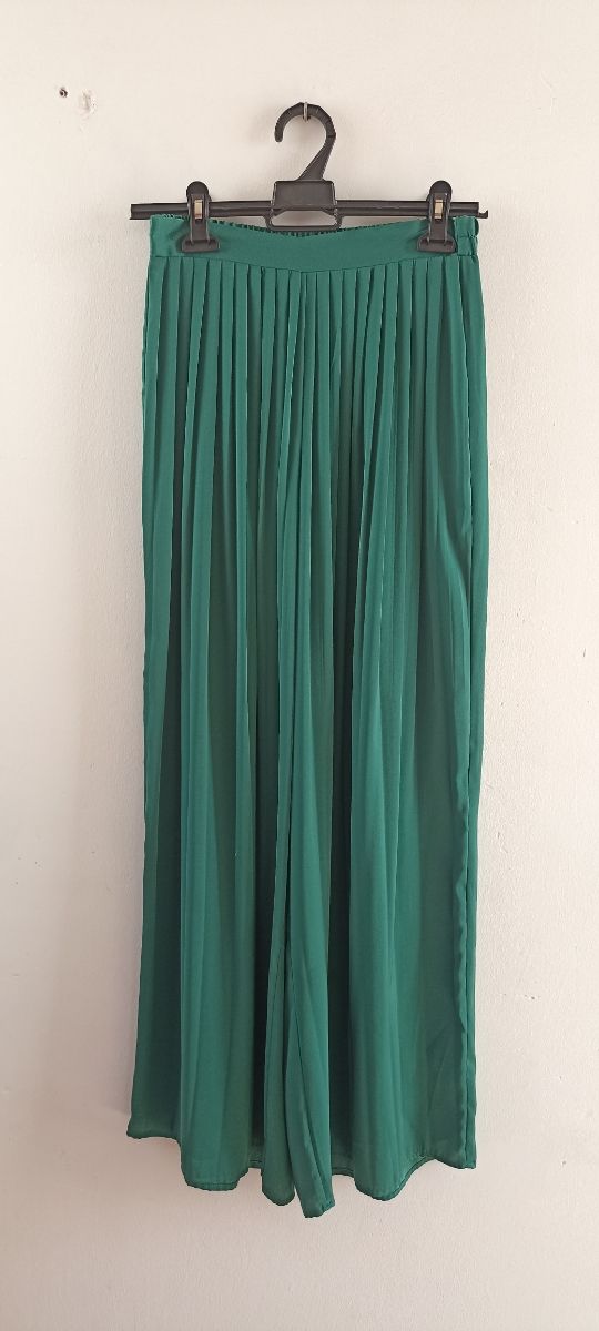Pantalón largo verde esmeralda