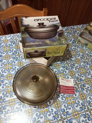 Casseruola rotonda con coperchio