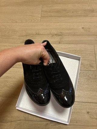 Scarpe eleganti con tacco spesso