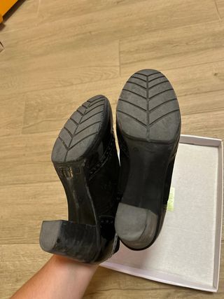 Scarpe eleganti con tacco spesso