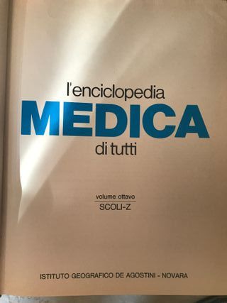 9 volumi: L’enciclopedia medica di tutti + Bambino