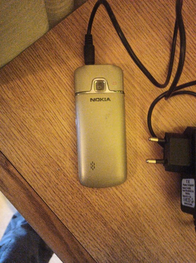 Nokia c1 