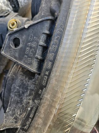 Faros Renault laguna