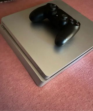 PS4 Slim Argento + Controller