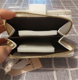 ¡REBAJAS! MONEDERO COLOR BLANCO