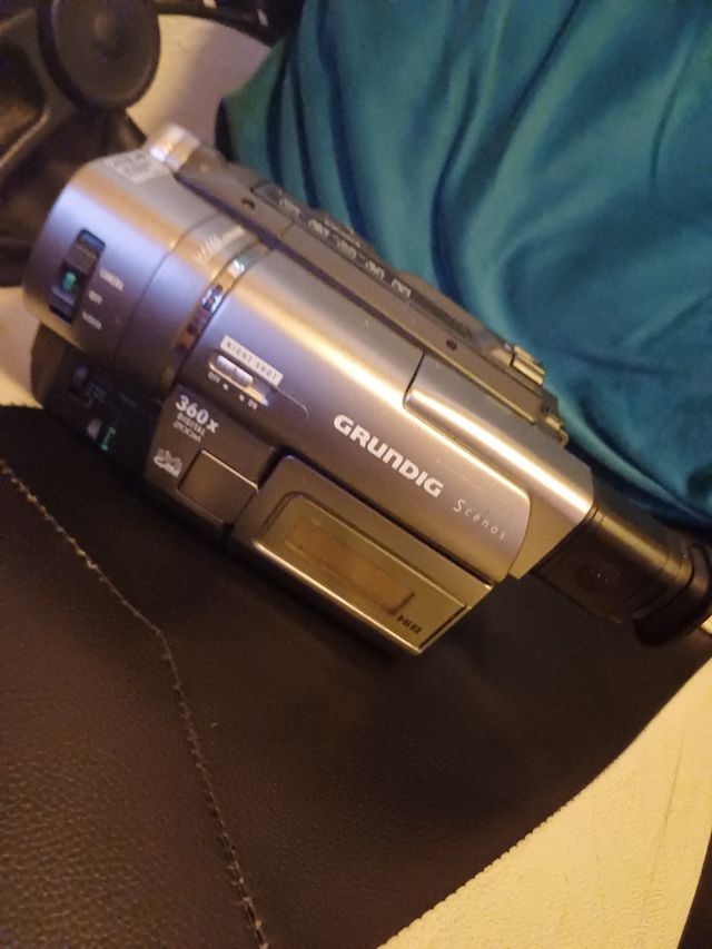 Telecamera Grundig Scenos 360x