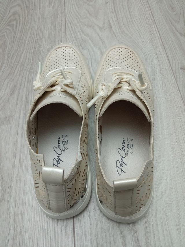 Zapatos mujer blanco/dorado  40