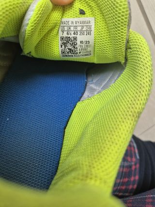 Botas fútbol niño