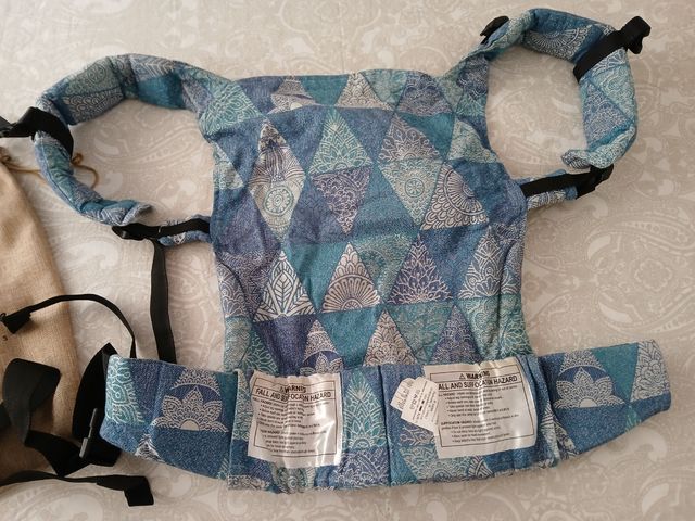 Mochila de porteo Gustine