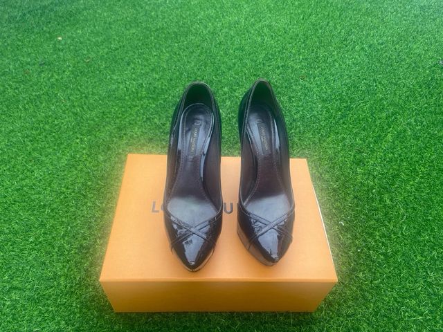 Zapato Louis Vuitton Elegancia y explosividad