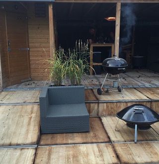 Buena madera para terraza de chiringuitos